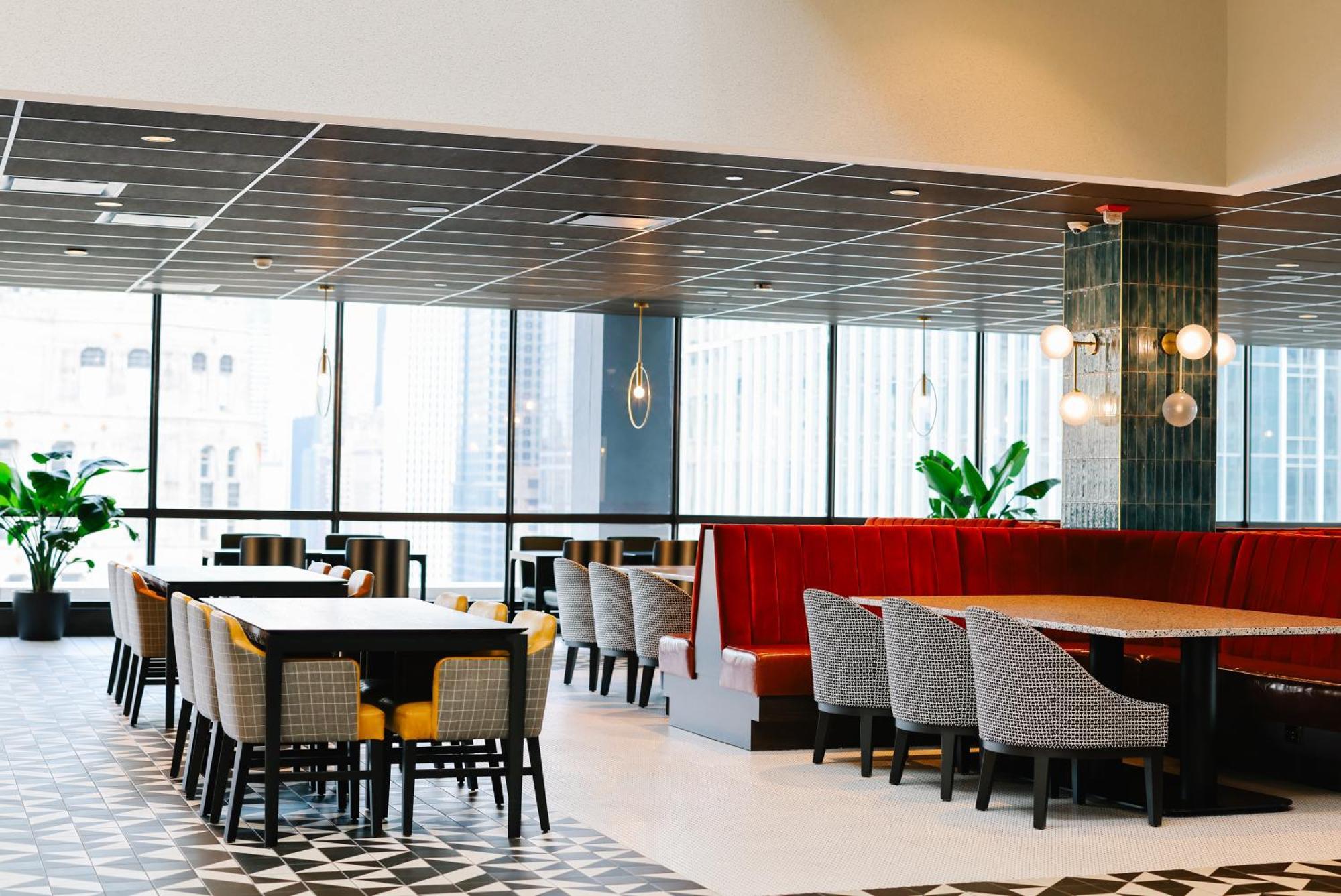 Voco Chicago Downtown - Riverwalk By Ihg Hotel 3*