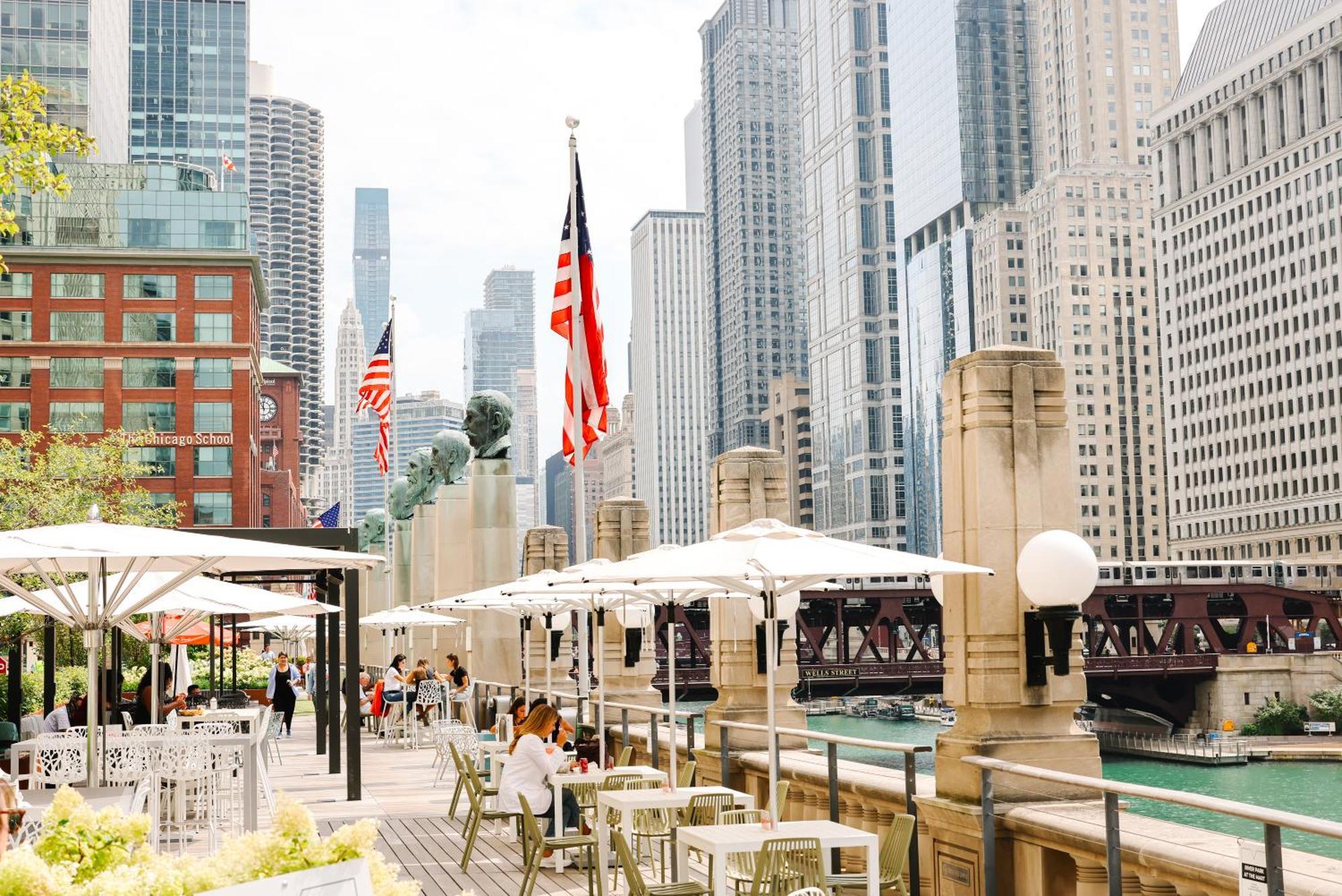 Voco Chicago Downtown - Riverwalk By Ihg 3*