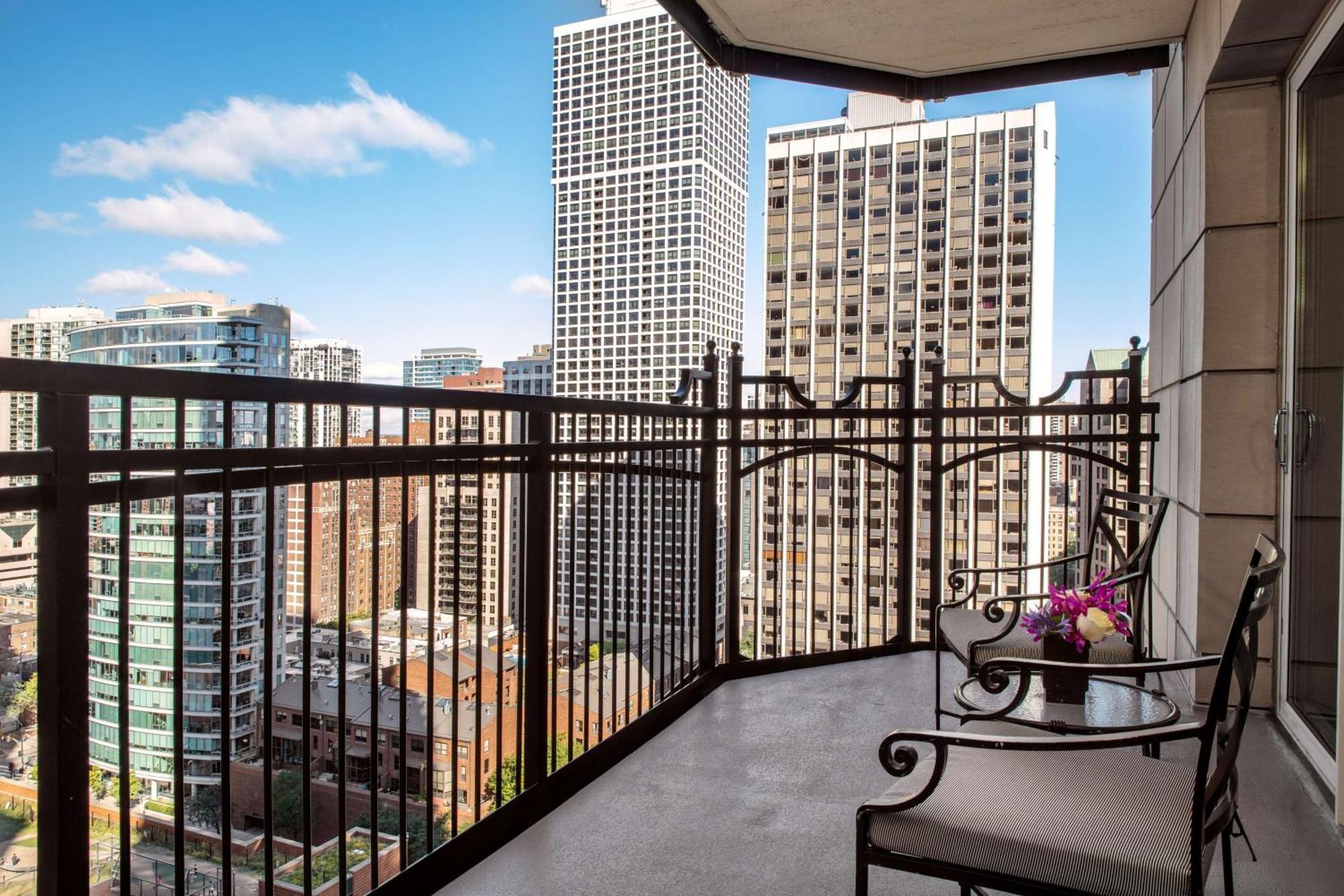 Hotel Waldorf Astoria Chicago