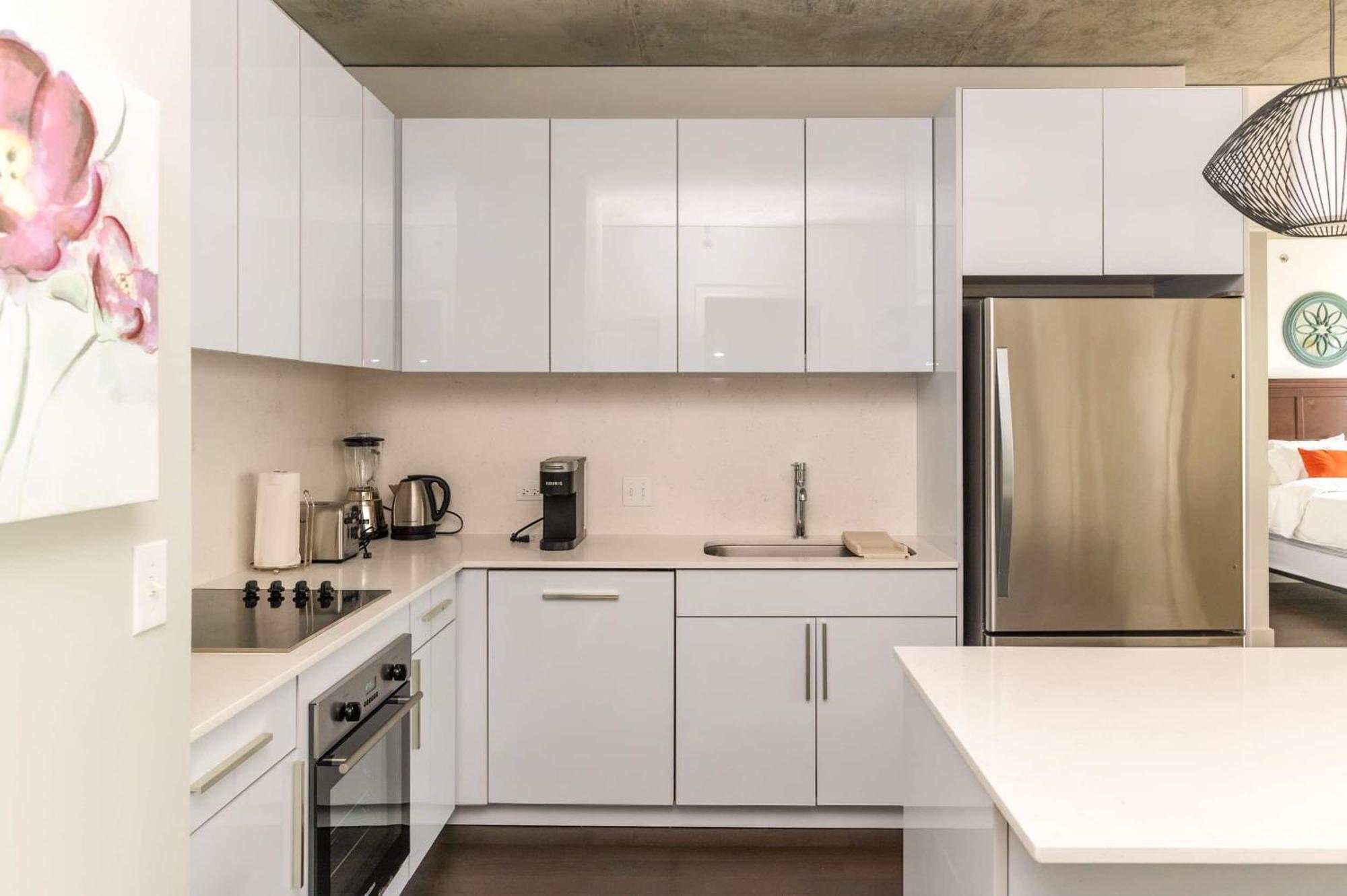 2br Executive With Fast Wi-fi *