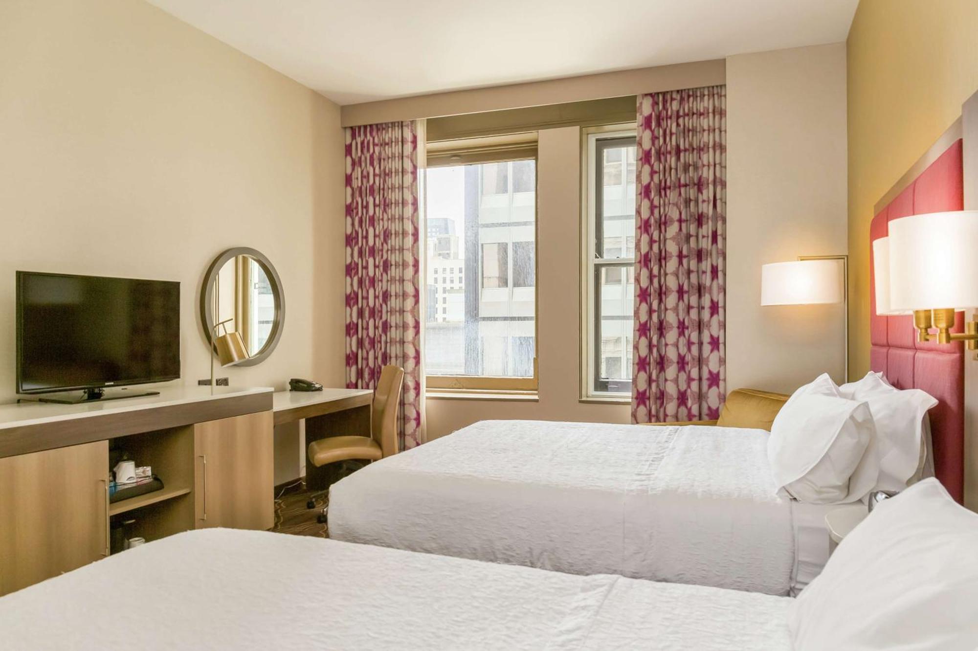 Hotel Hampton Majestic Theatre District