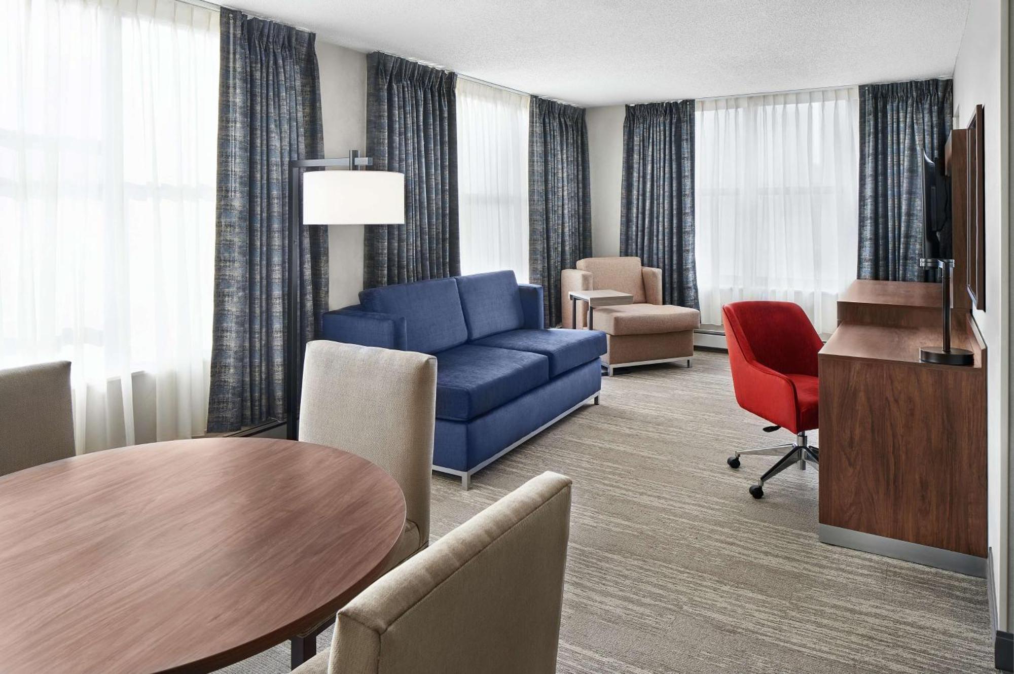 Hampton & Chicago-downtown Hotel 3*