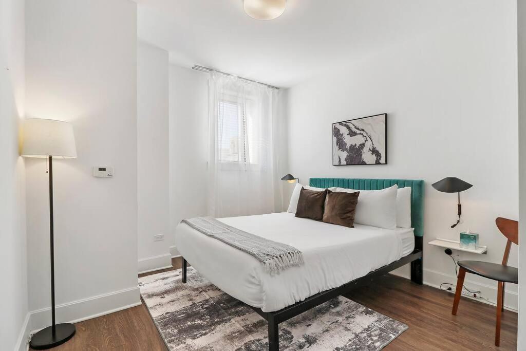 Apartment 2br Stylish In Hyde Park - Shoreland 1320