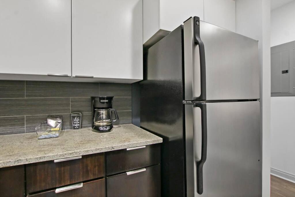 Cozy & Comfy Studio Apt In - Del Prado 418 Apartamento Chicago