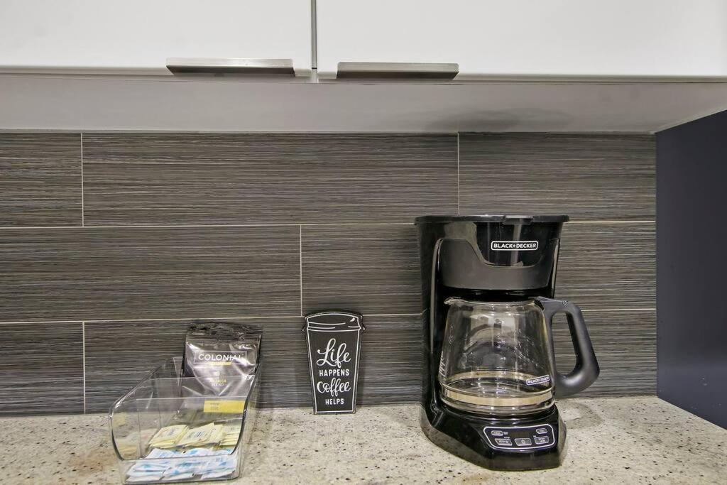 Cozy & Comfy Studio Apt In - Del Prado 418 Apartamento *