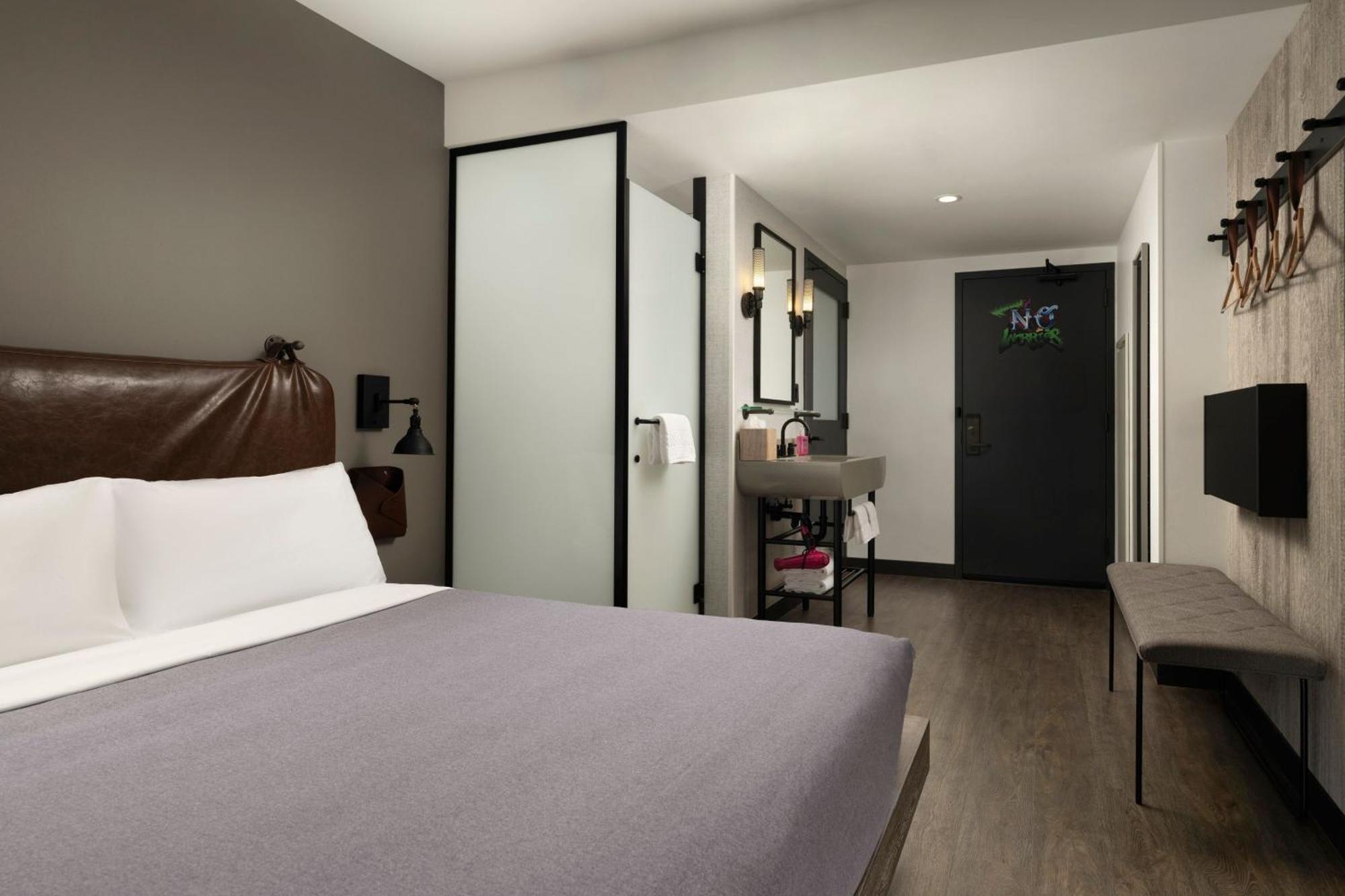 Moxy Downtown 3* Chicago