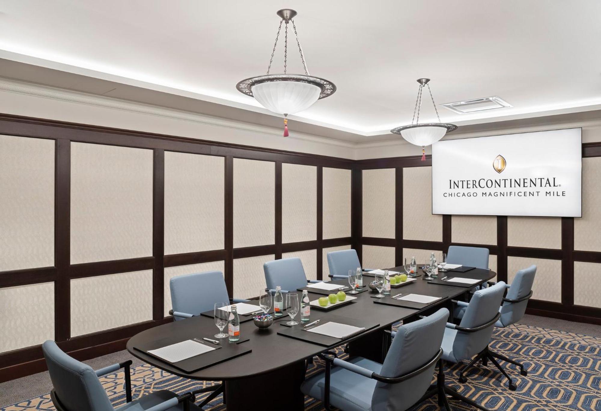 Hotel Intercontinental Magnificent Mile By Ihg Chicago