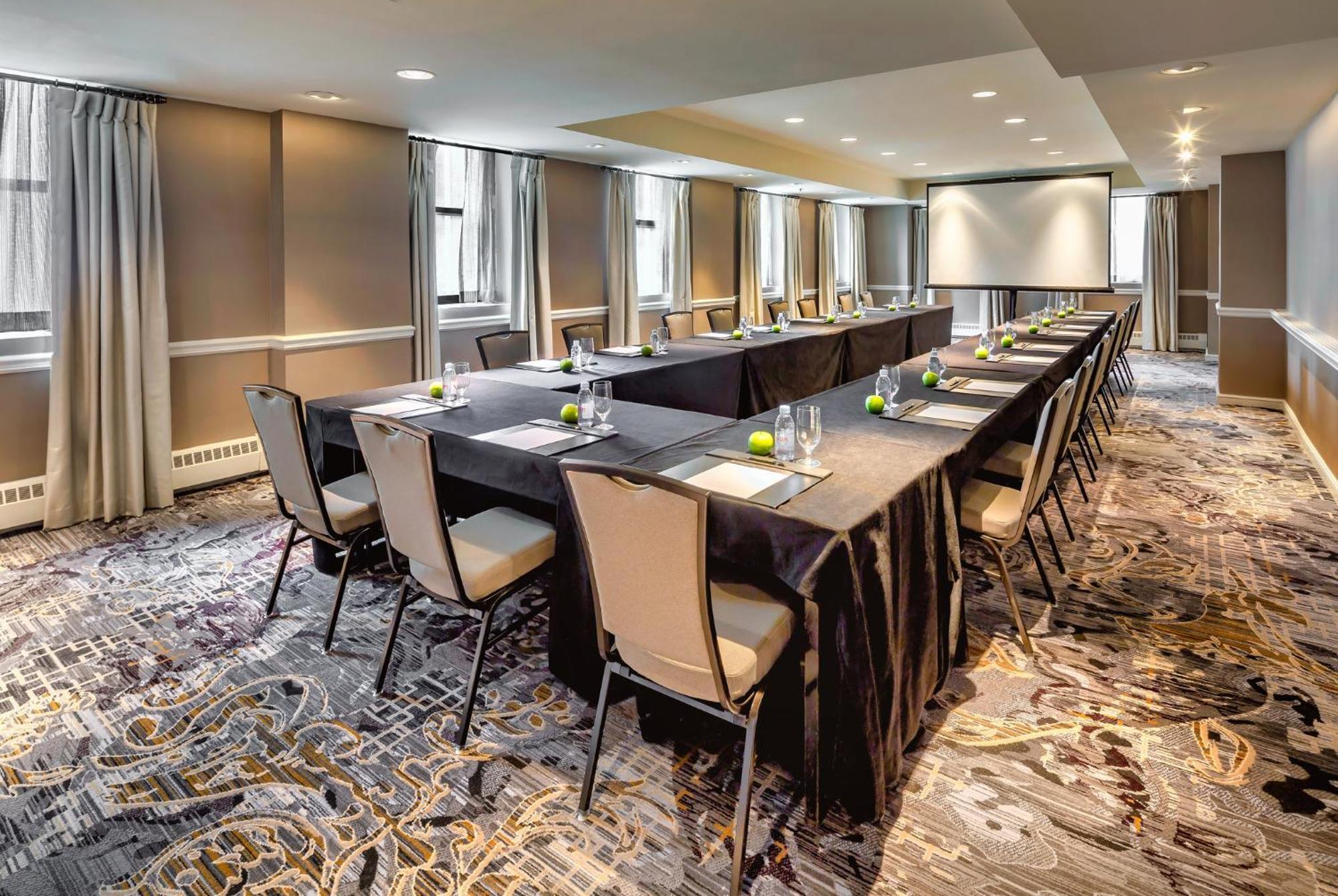 Intercontinental Magnificent Mile By Ihg 4*