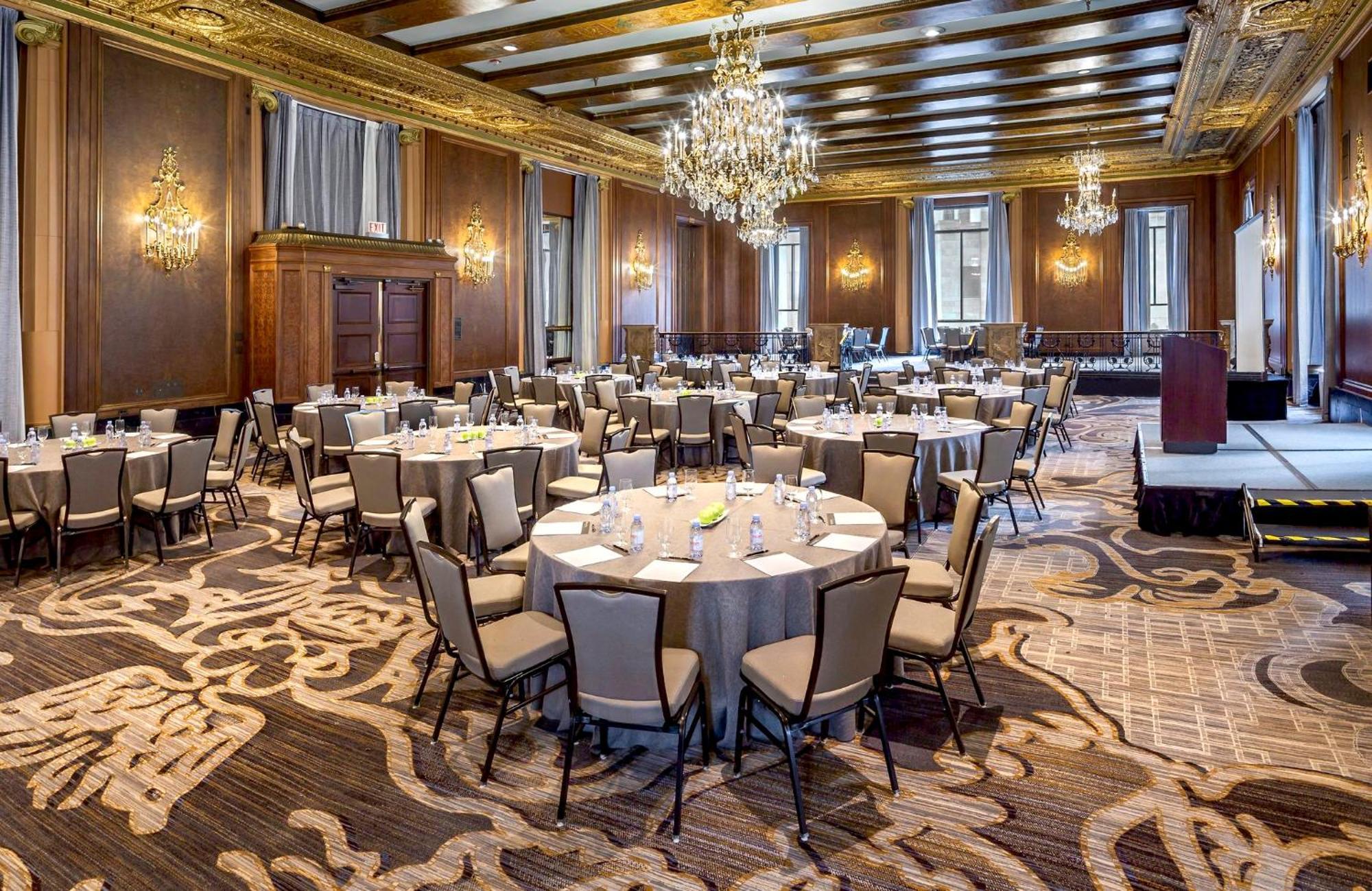 Intercontinental Magnificent Mile By Ihg Hotel 4*