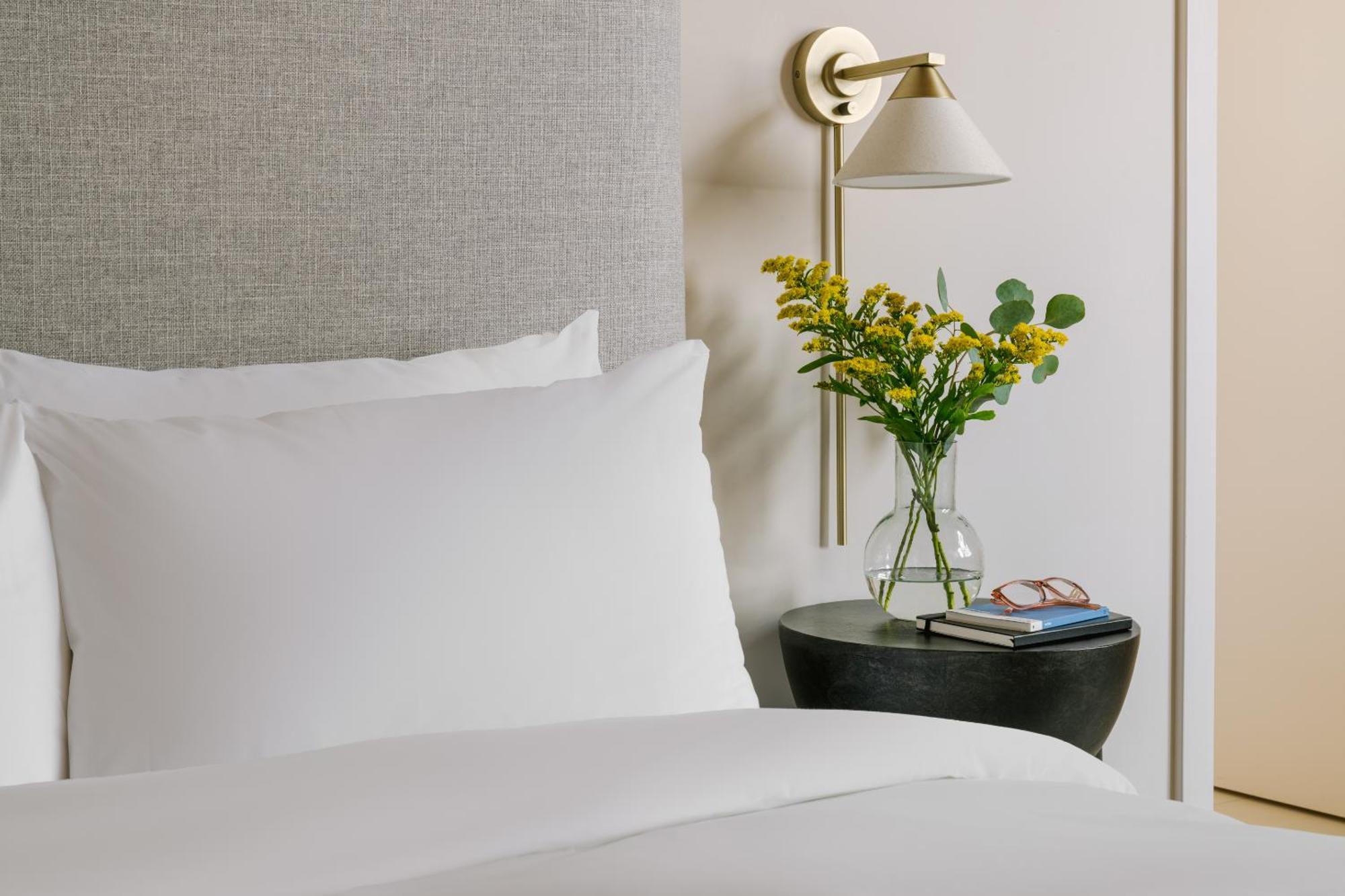 Sonder The Burnham Aparthotel Chicago