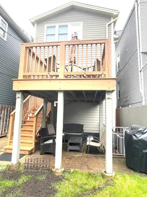 Deluxe Duplex In Roscoe-wrigley With Free Parking *