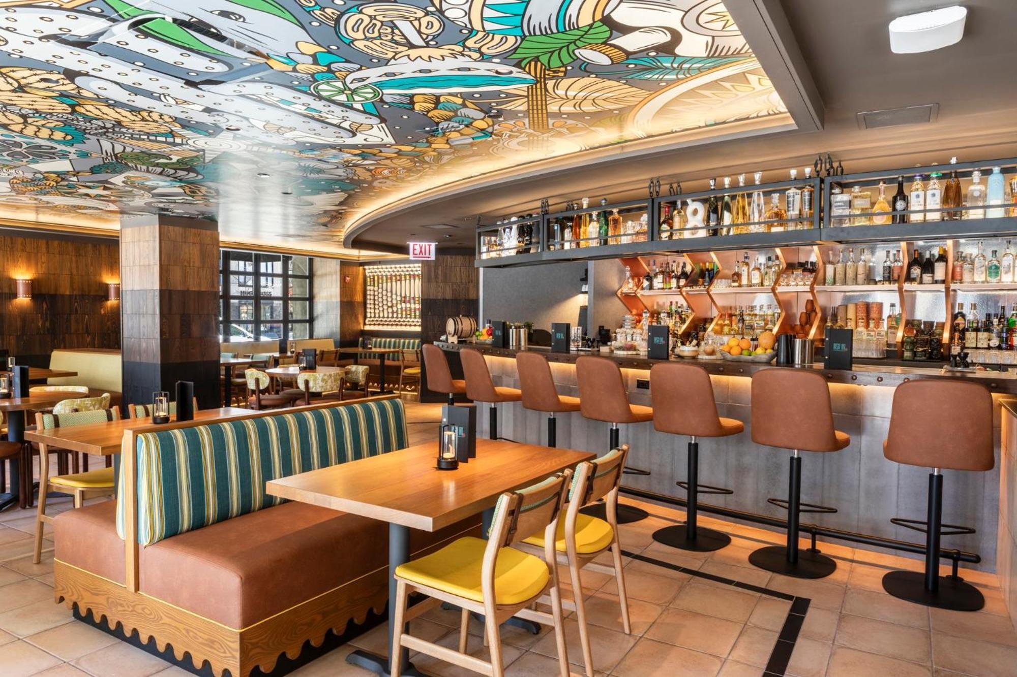 Intercontinental Magnificent Mile By Ihg Hotel 4*