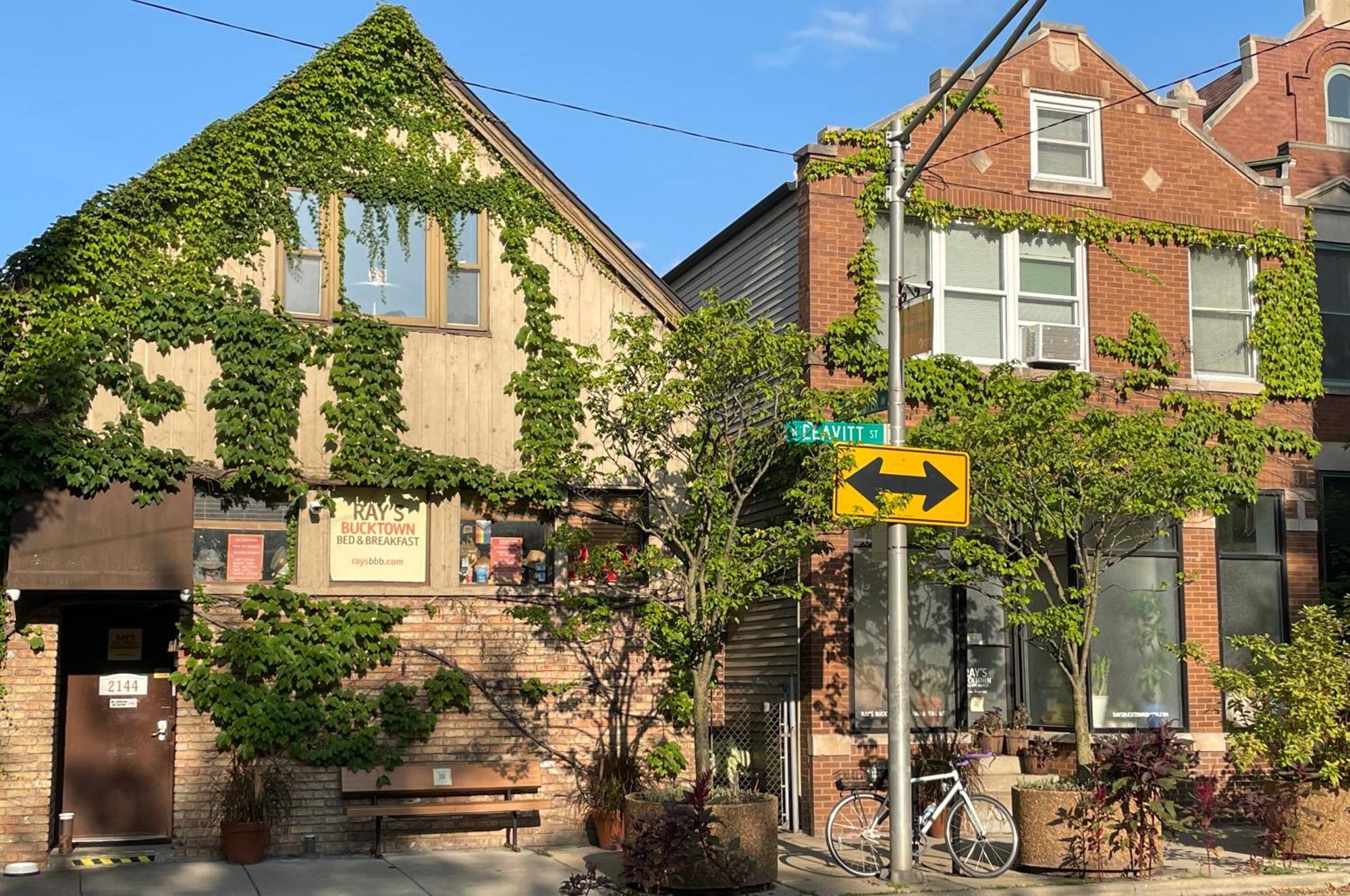 Acomodação com café da manhã  Ray's Bucktown Chicago