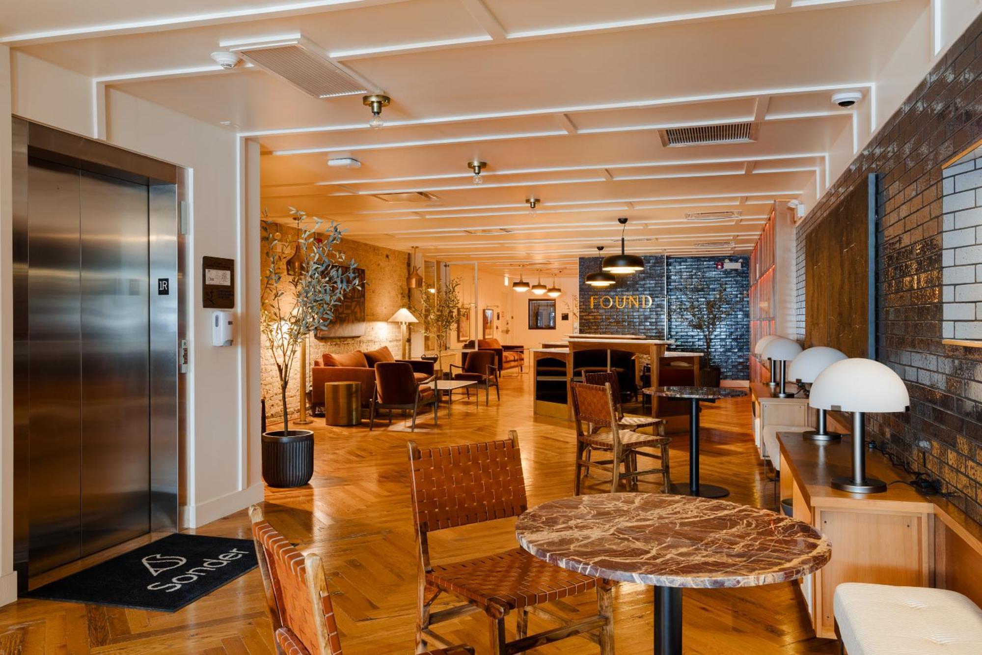 Hotel Found Chicago Powered By Sonder