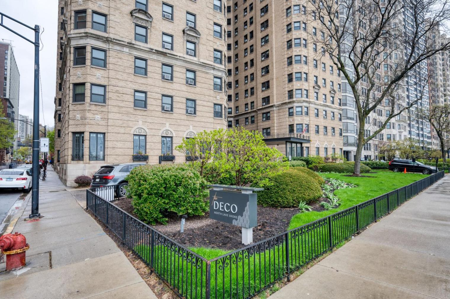 Gold Coast 1br W Doorman Gym 2 Blocks To L Chi-549 * Chicago