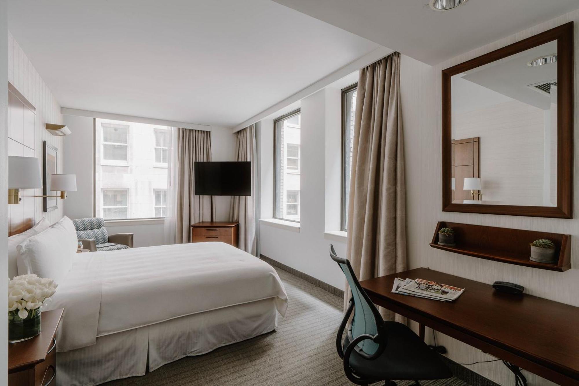 Loop Hotel 4*
