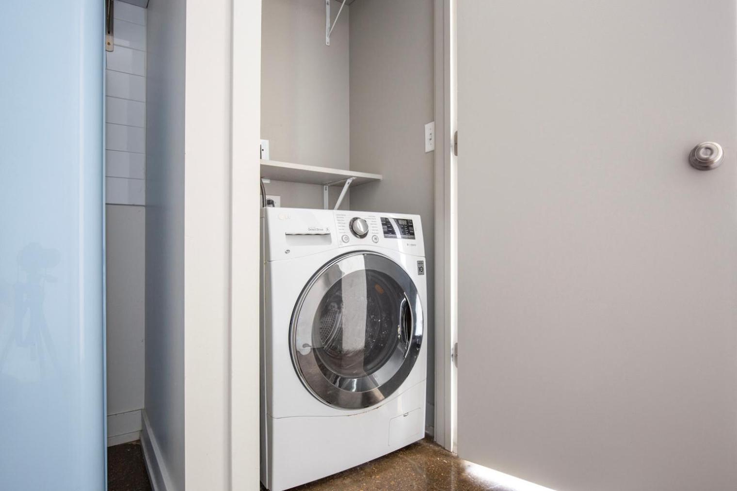 Uptown 1br W Gym Indoor Pool Nr L Red Line Chi-974 *