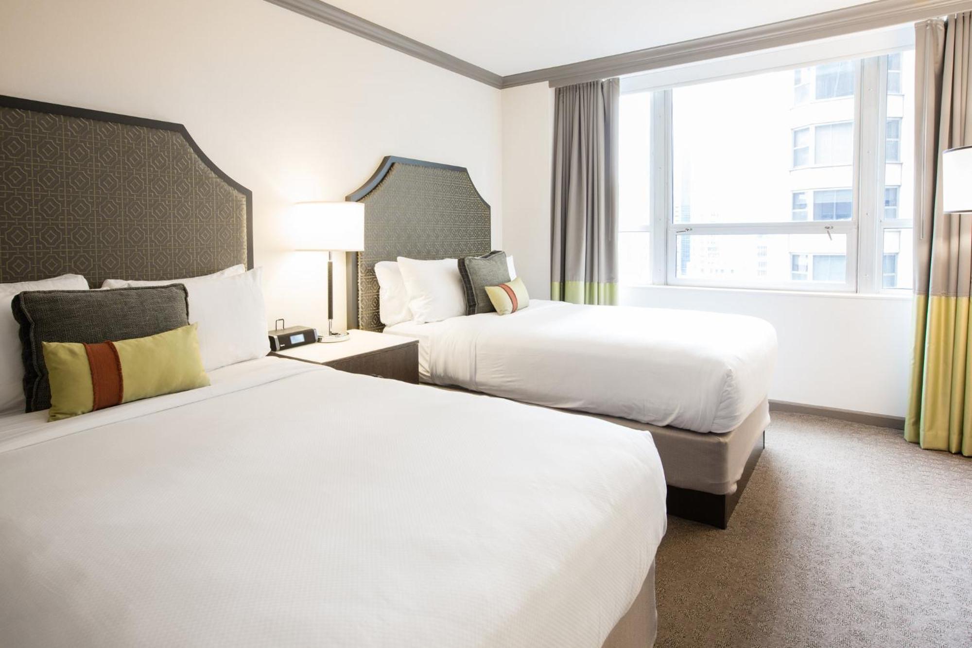 Hotel Intercontinental Magnificent Mile By Ihg 4*