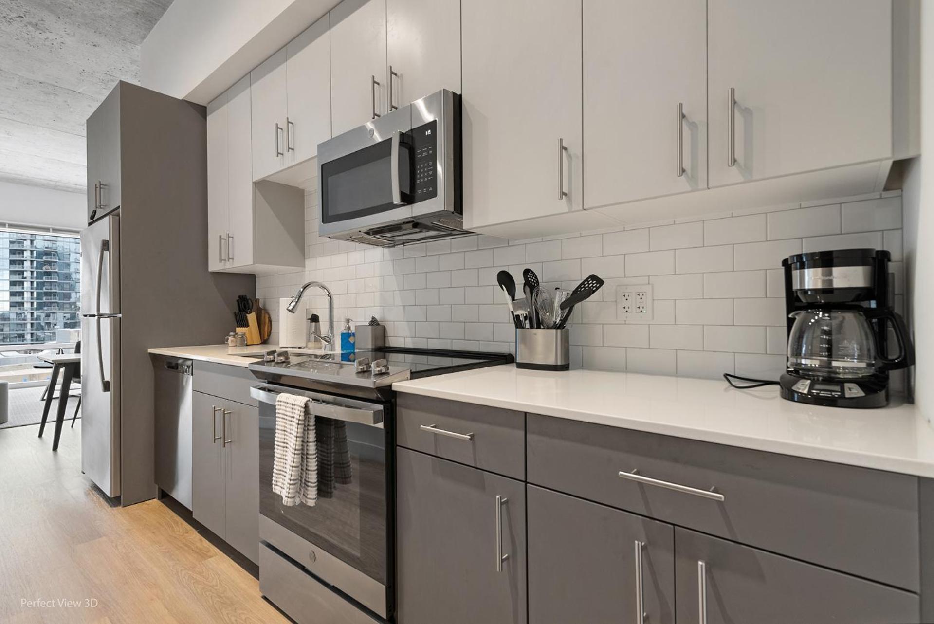 Apartment Living Grand 4 Bedroom By Lincoln Park
