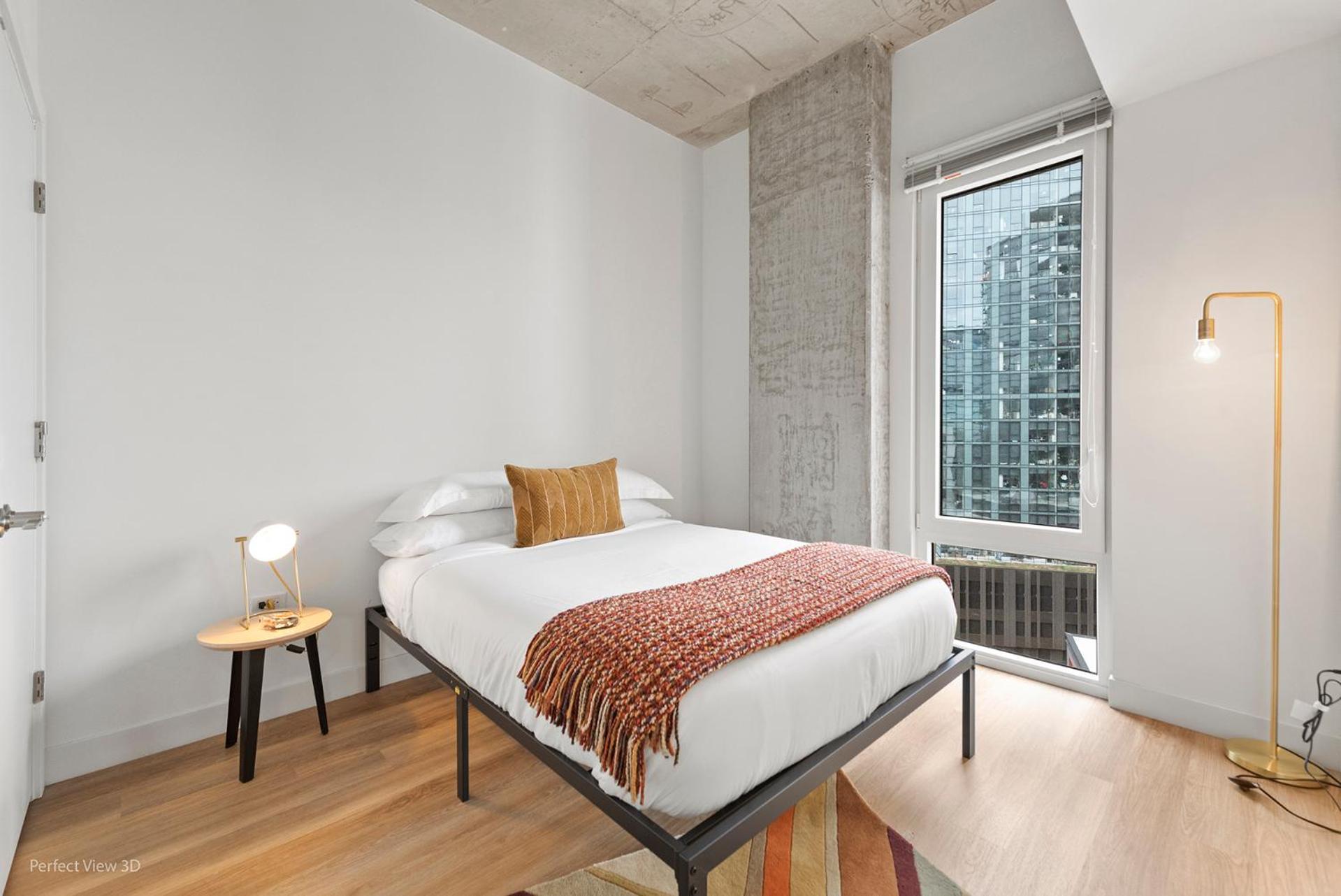 Apartment Living Grand 4 Bedroom By Lincoln Park