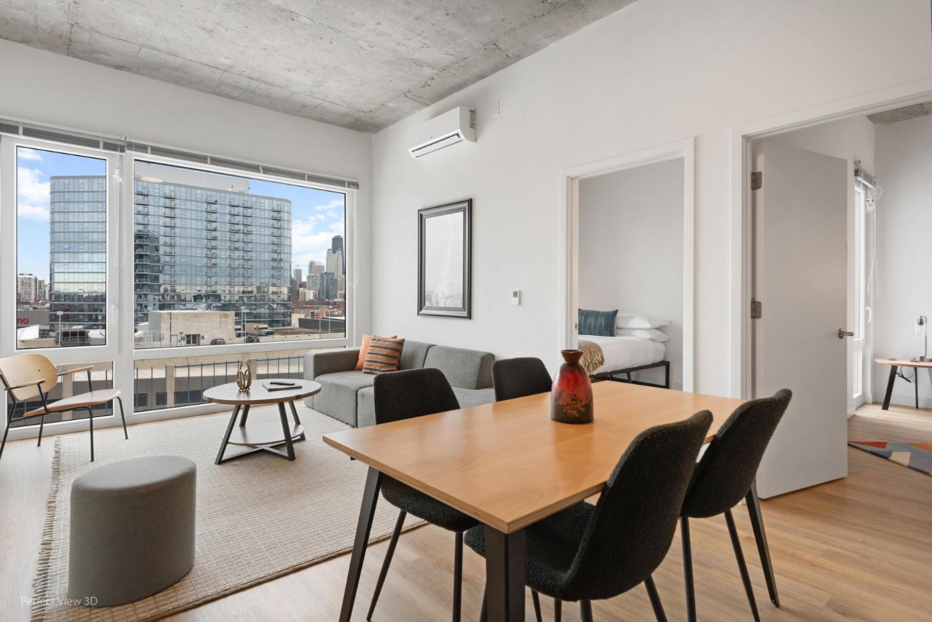 Apartment Living Grand 4 Bedroom By Lincoln Park