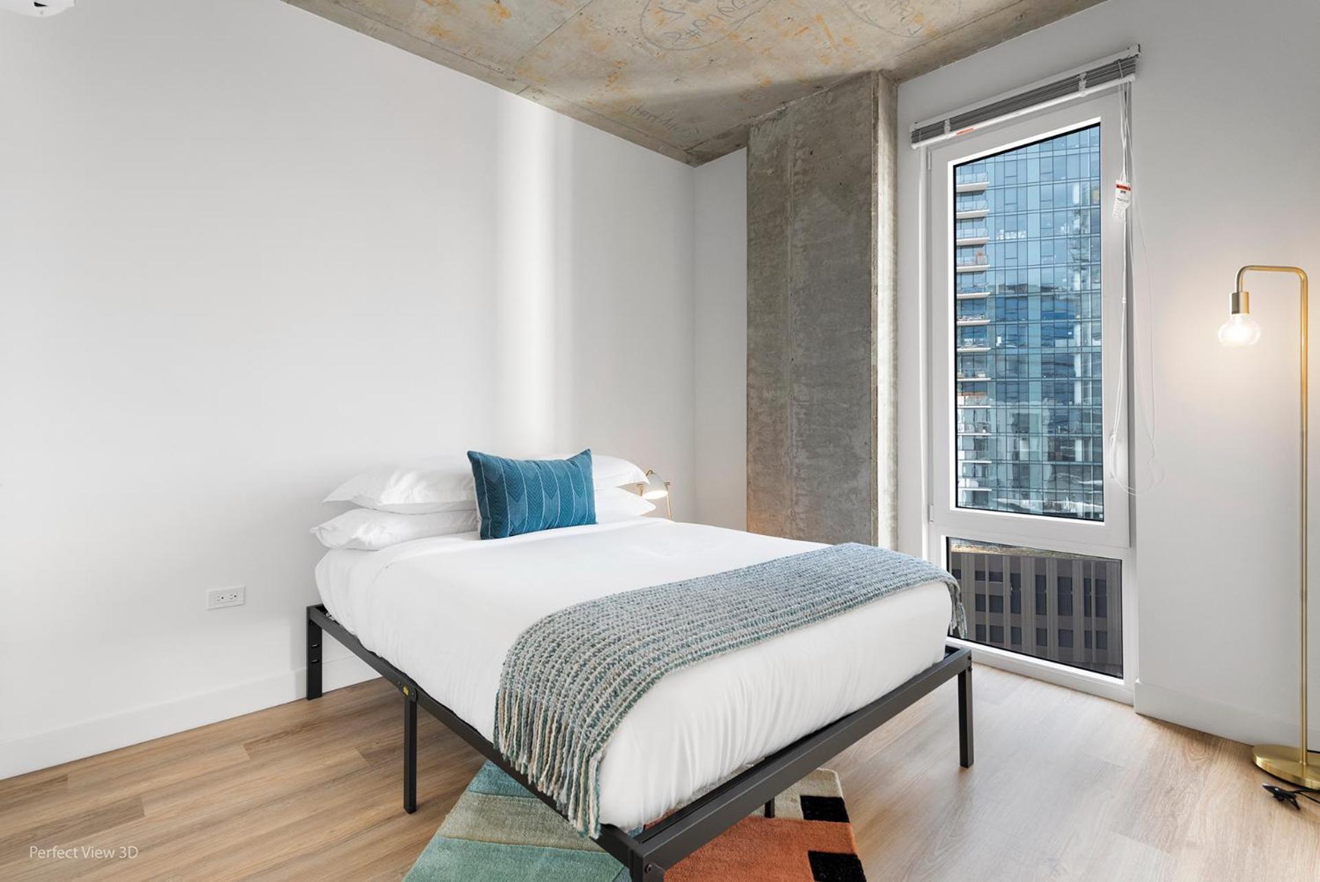 Apartment Living Grand 4 Bedroom By Lincoln Park *