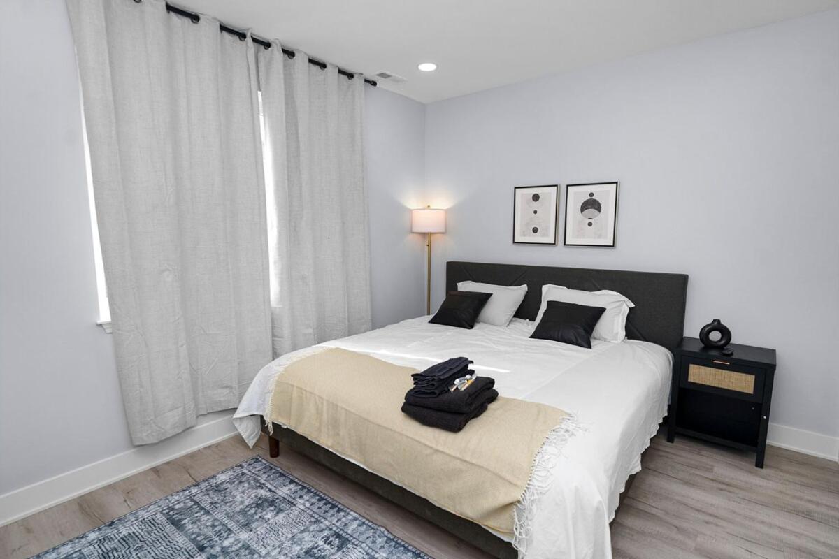 Pilsen Art Center Family Friendly 3br Retreat With Free Parking Near Medical District, Douglas Park And Illinois