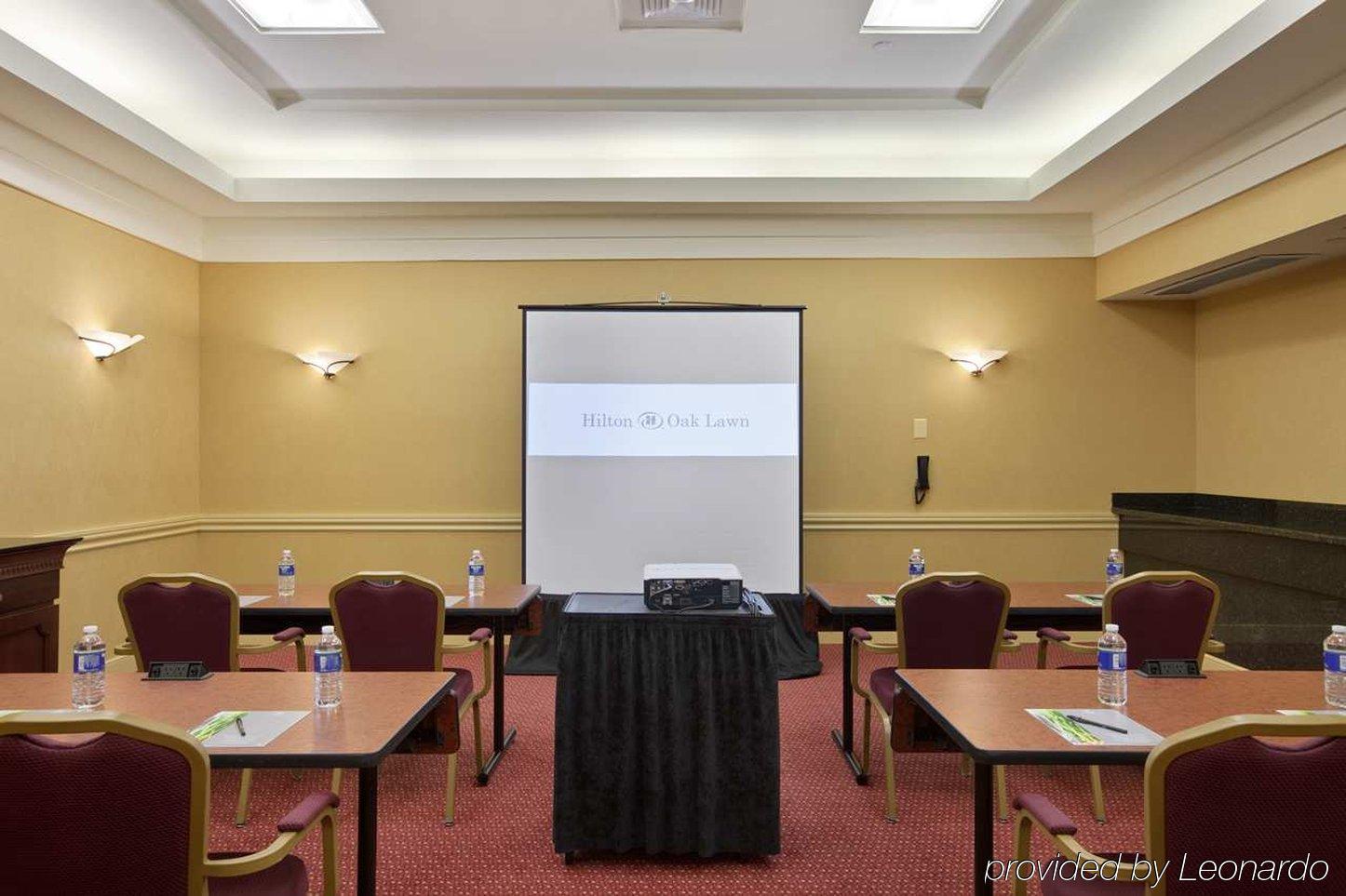 Hilton Chicago/oak Lawn 3*