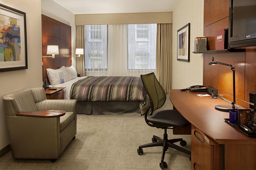 Loop Hotel