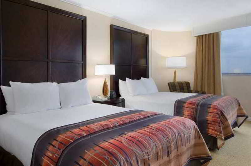 Hotel Hilton Chicago/oak Lawn 3*