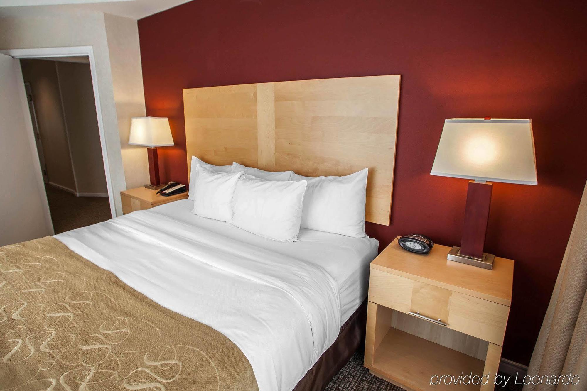 Hotel Comfort Michigan Avenue 3*