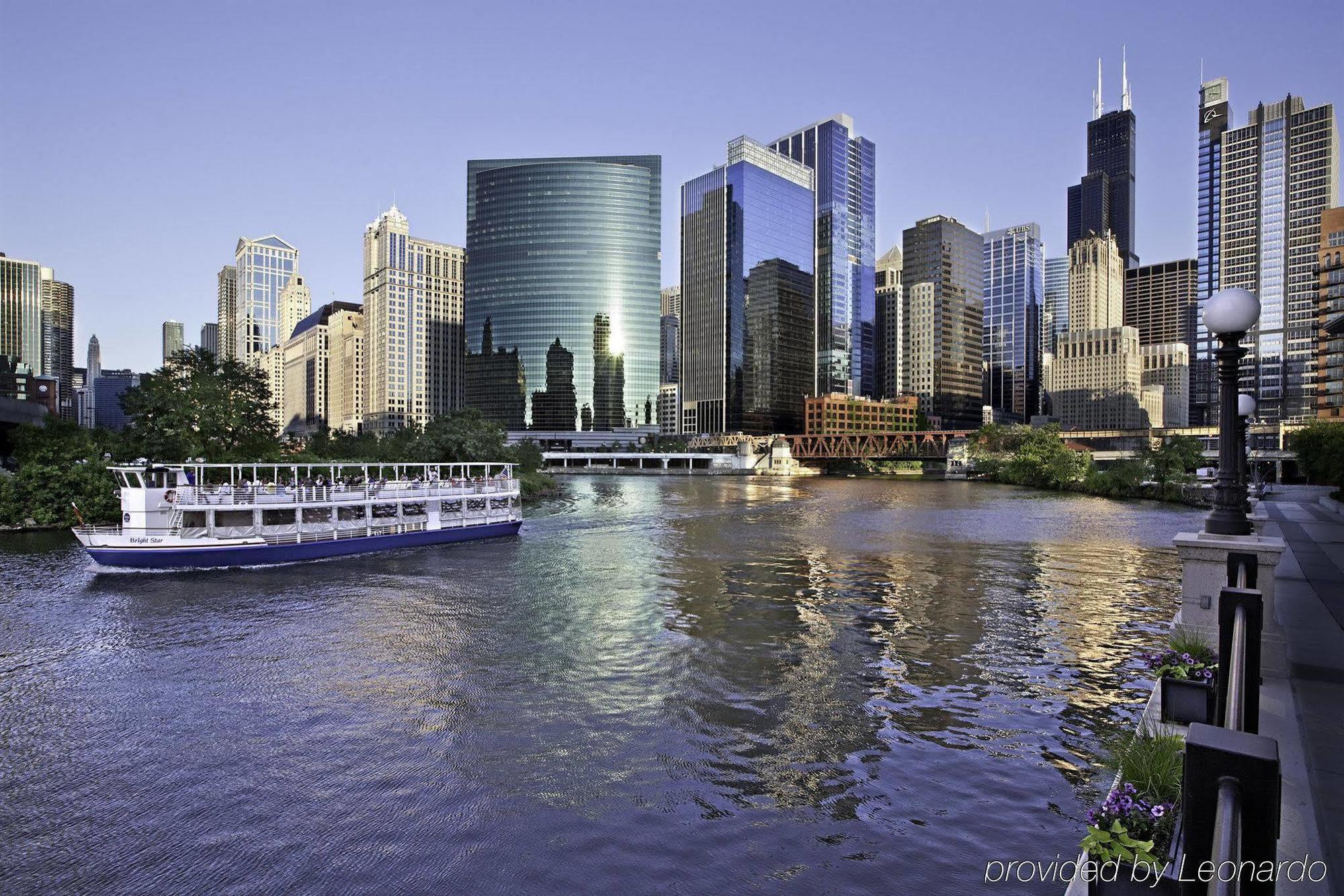 Hotel Kinzie Chicago
