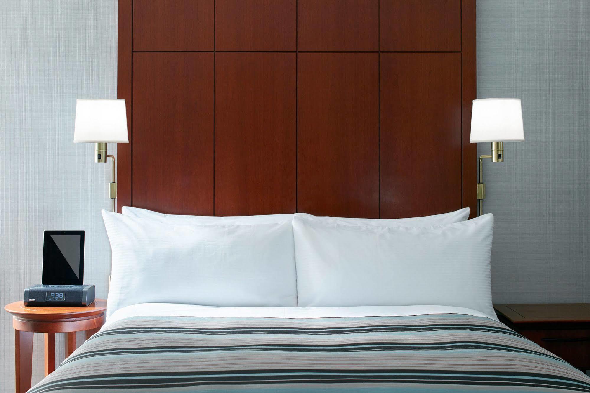 Hotel Loop 4*