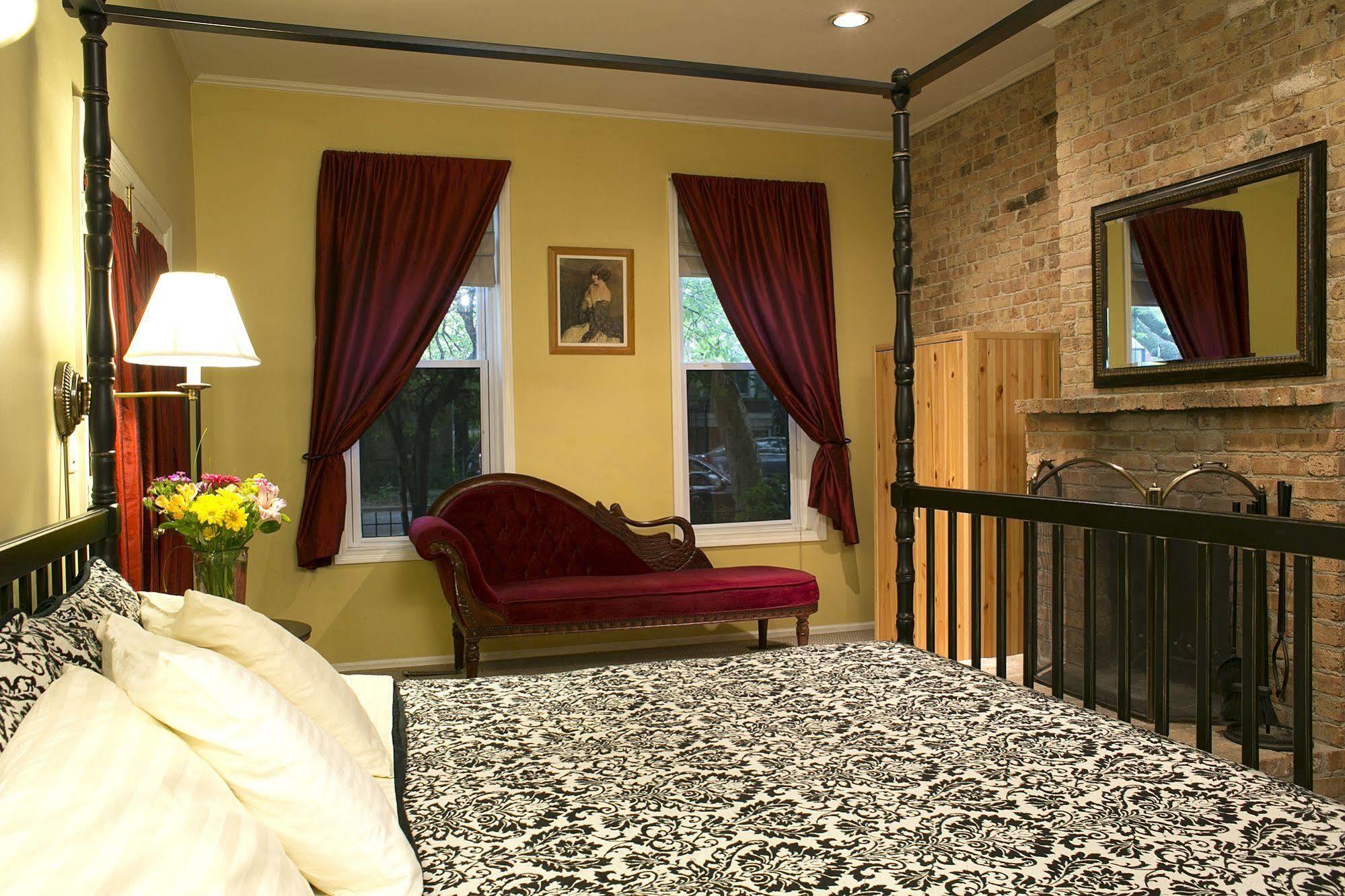 Wicker Park 3* Chicago