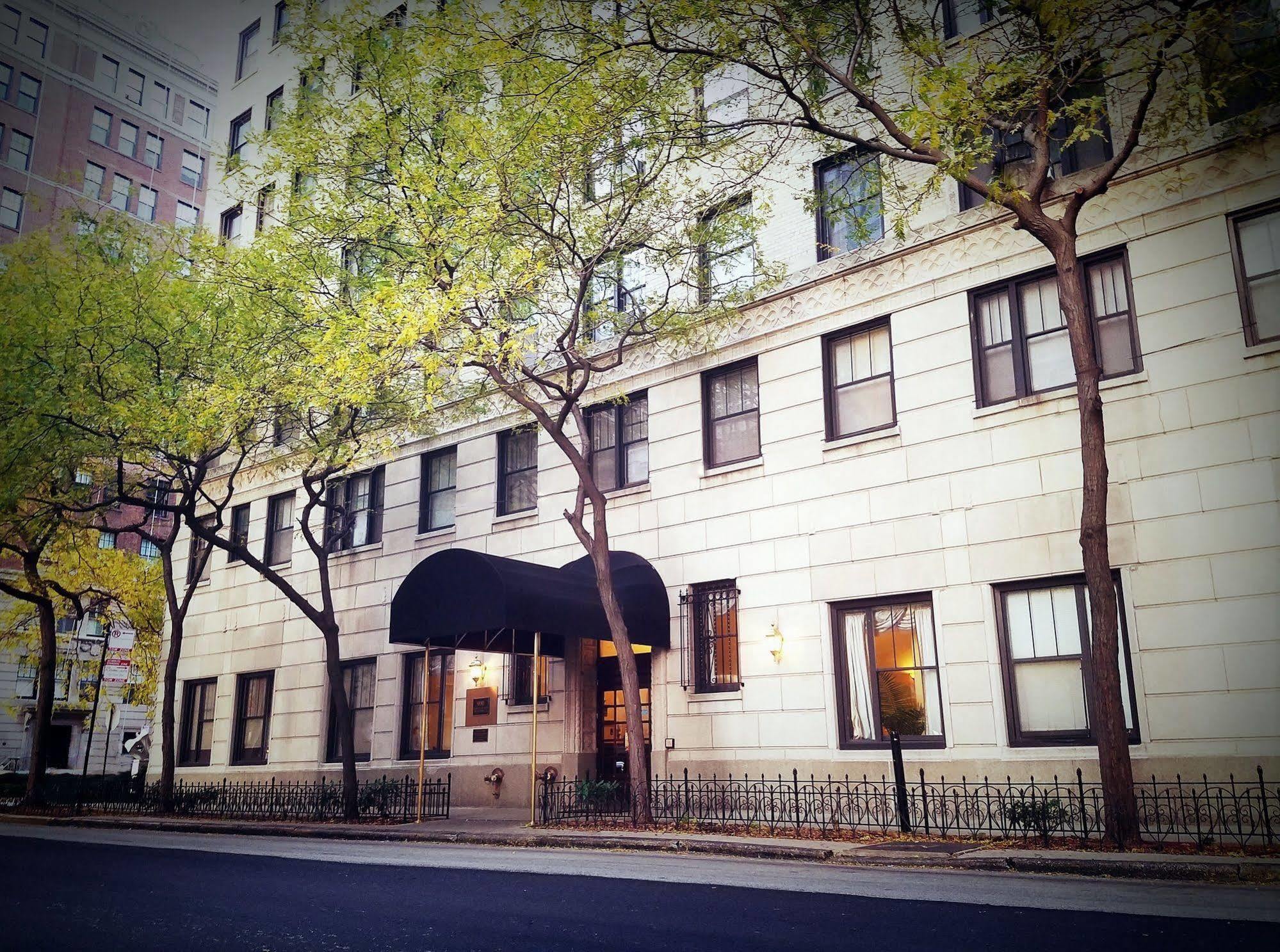 Hotel Dewitt And