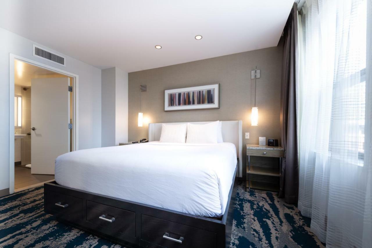 Felix Hotel
