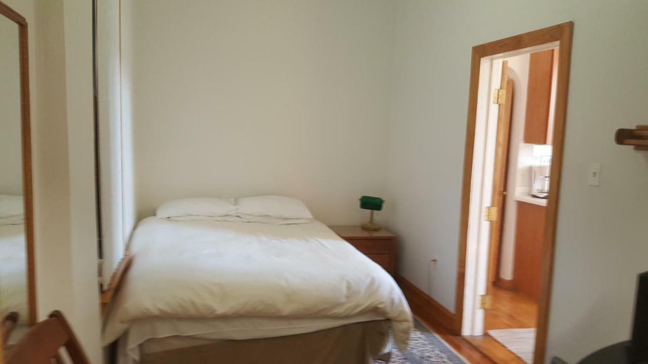 Apartment Near South Side *