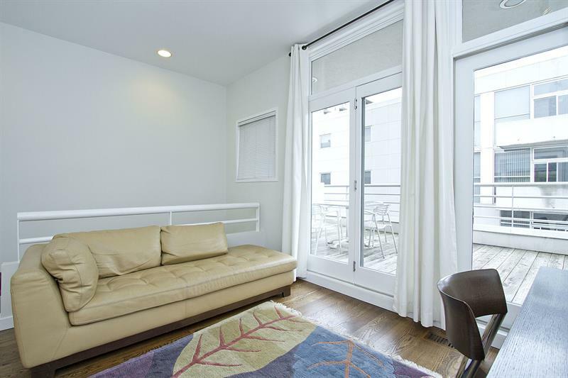 Apartment Artsy 3br In River West By Sonder
