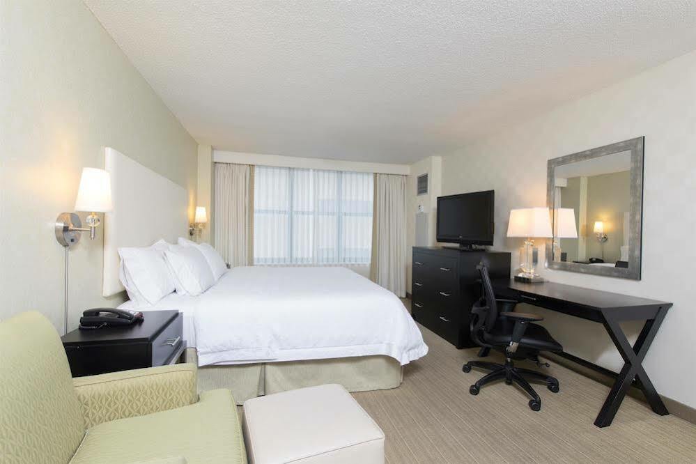 Hampton & Chicago-downtown Hotel 3*