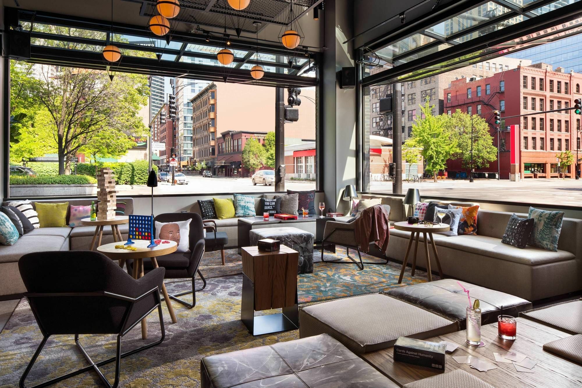 Moxy Downtown Hotel Chicago