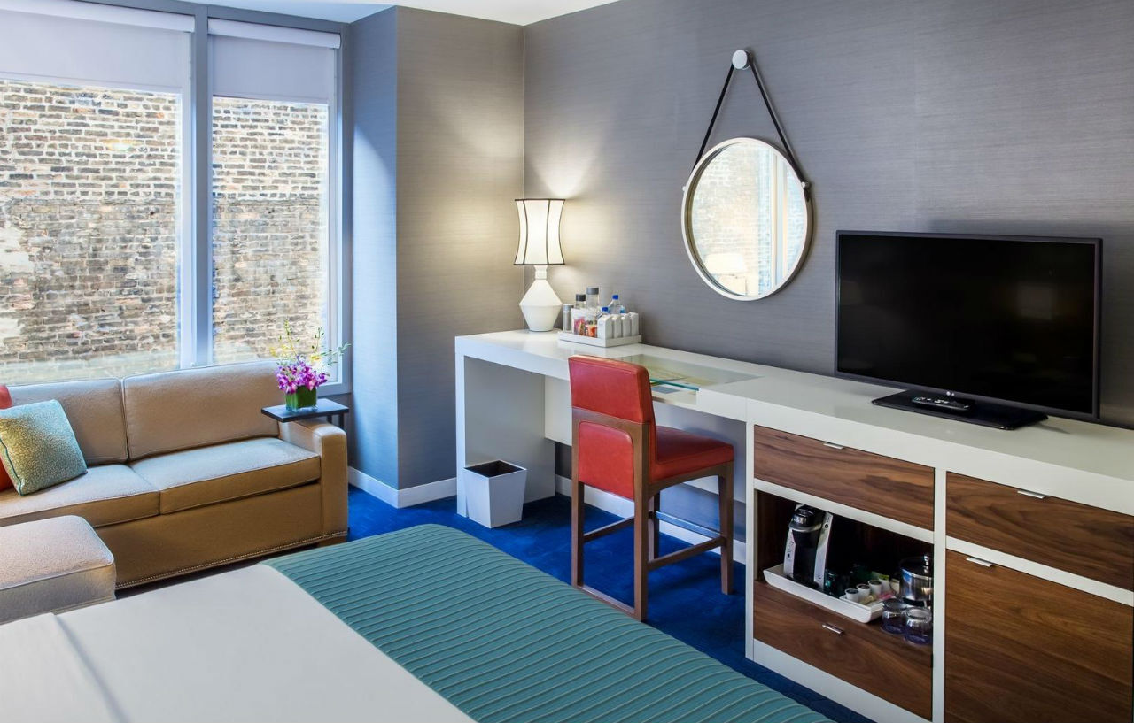 Kinzie Hotel 4*