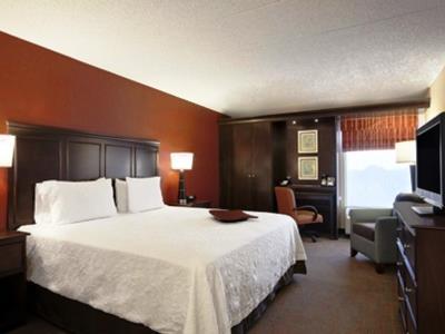 Hampton Chicago-midway Airport Hotel 3*